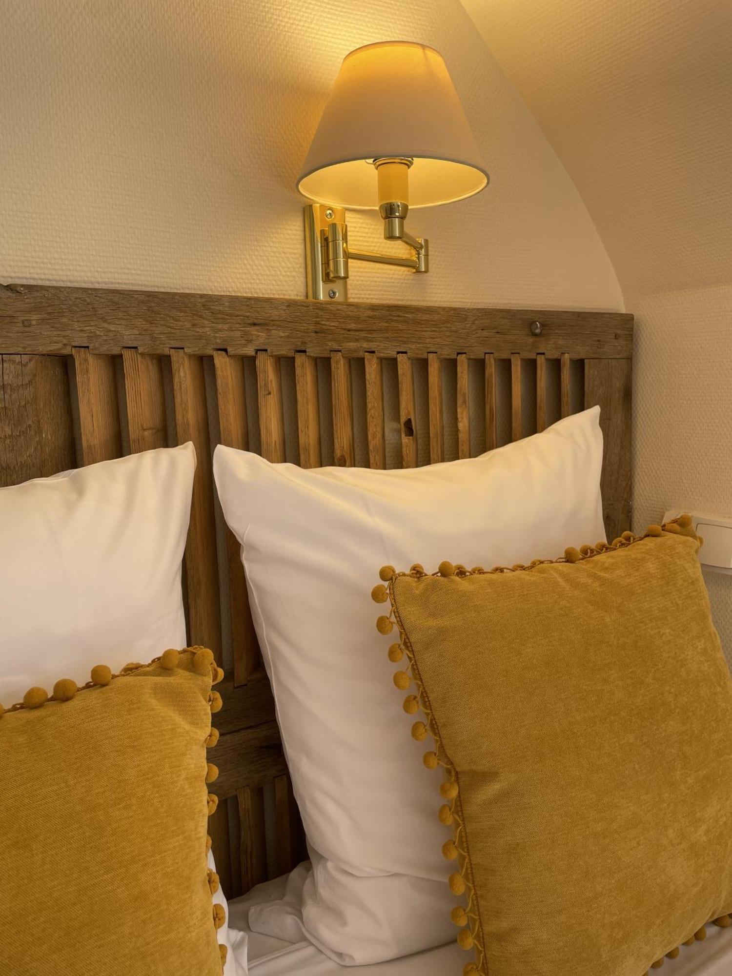 Le Trouville - Hotel De Charme ภายนอก รูปภาพ
