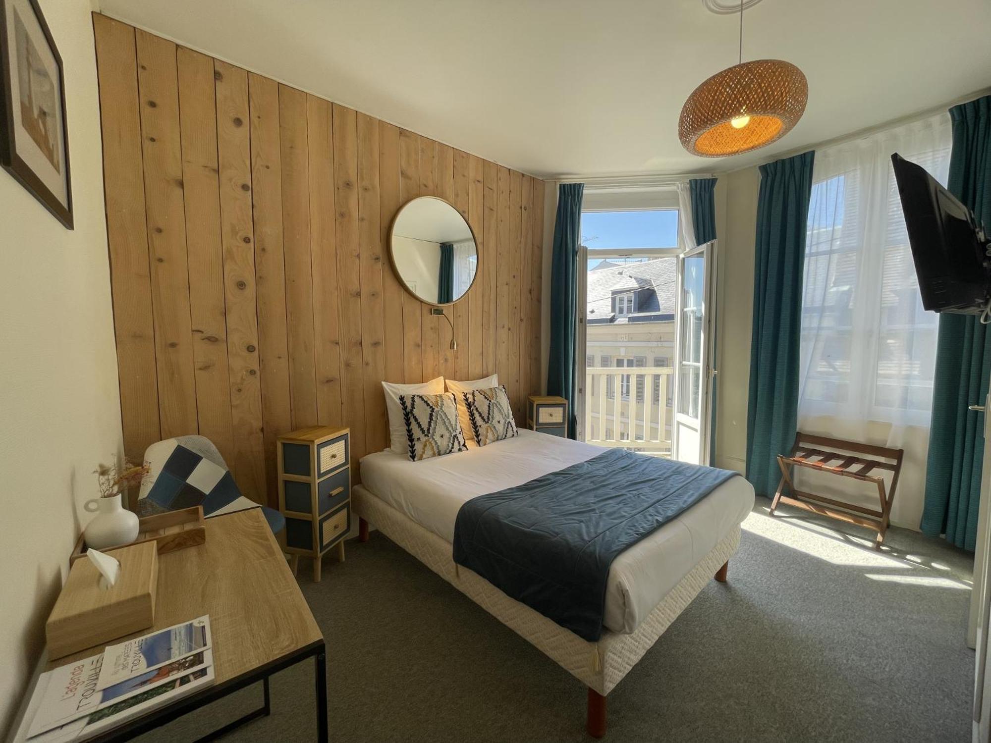 Le Trouville - Hotel De Charme ภายนอก รูปภาพ