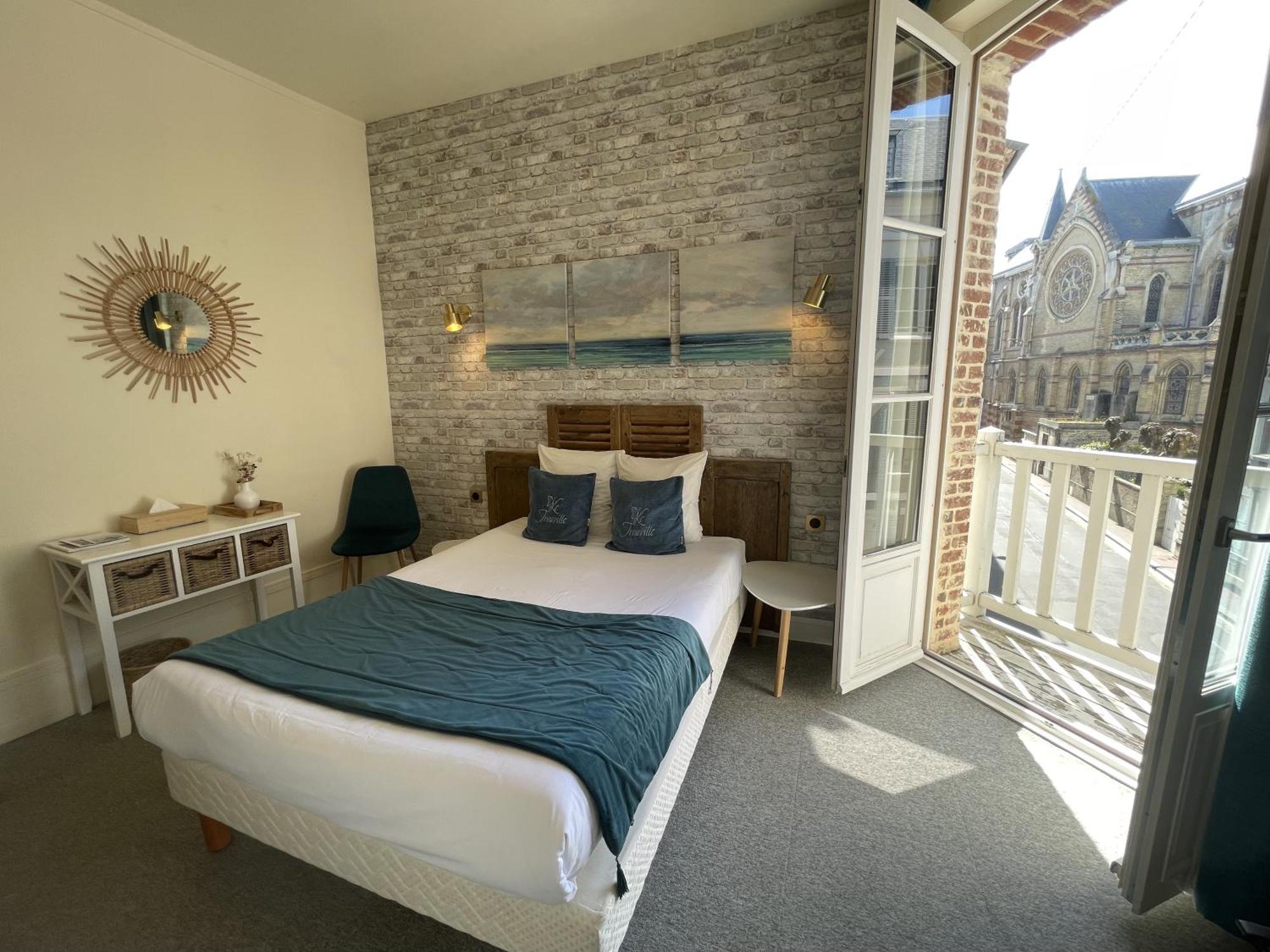 Le Trouville - Hotel De Charme ภายนอก รูปภาพ