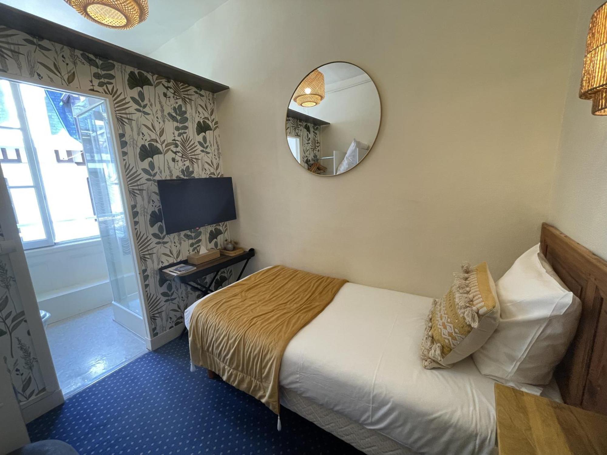 Le Trouville - Hotel De Charme ภายนอก รูปภาพ